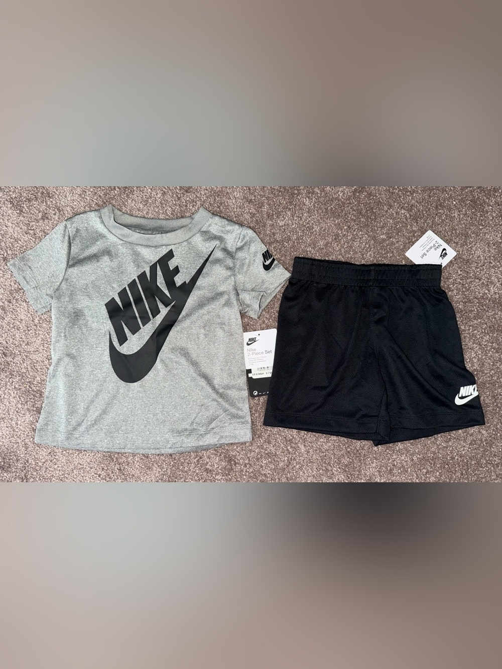 NIKE boys set 24 months ✨